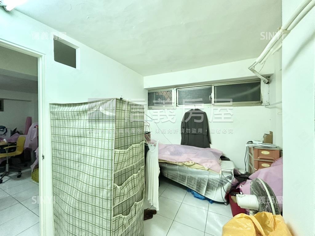 近環狀線˙邊間方正一樓房屋室內格局與周邊環境