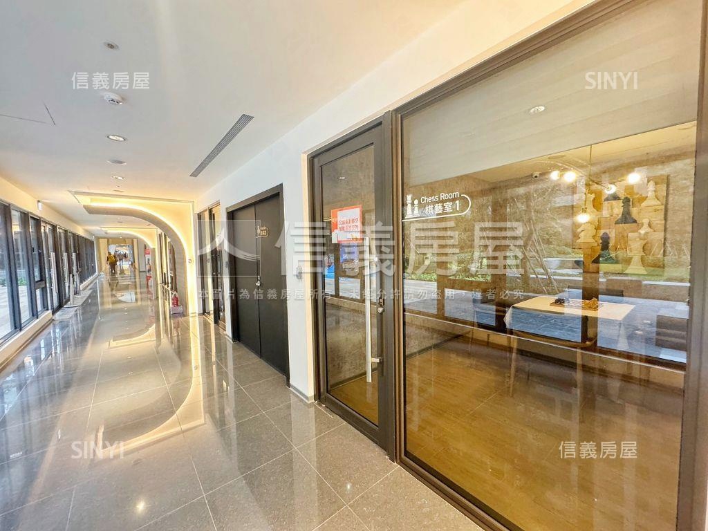 遠雄幸福成Ｅ７棟三房平車房屋室內格局與周邊環境