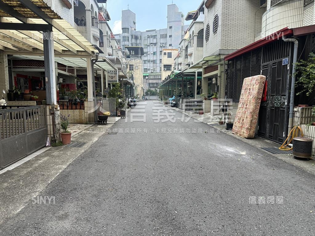 精誠彰安學區可停車透天房屋室內格局與周邊環境