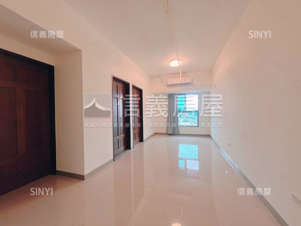 兩房平面車位新屋落成房屋室內格局與周邊環境