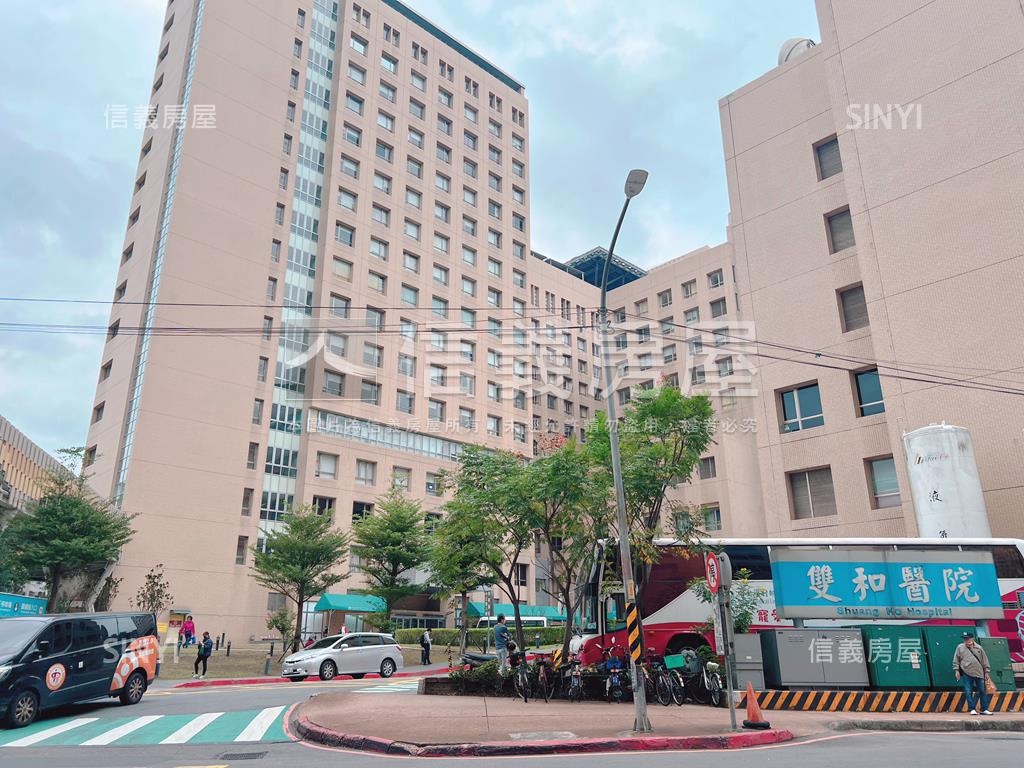 兩房平面車位新屋落成房屋室內格局與周邊環境