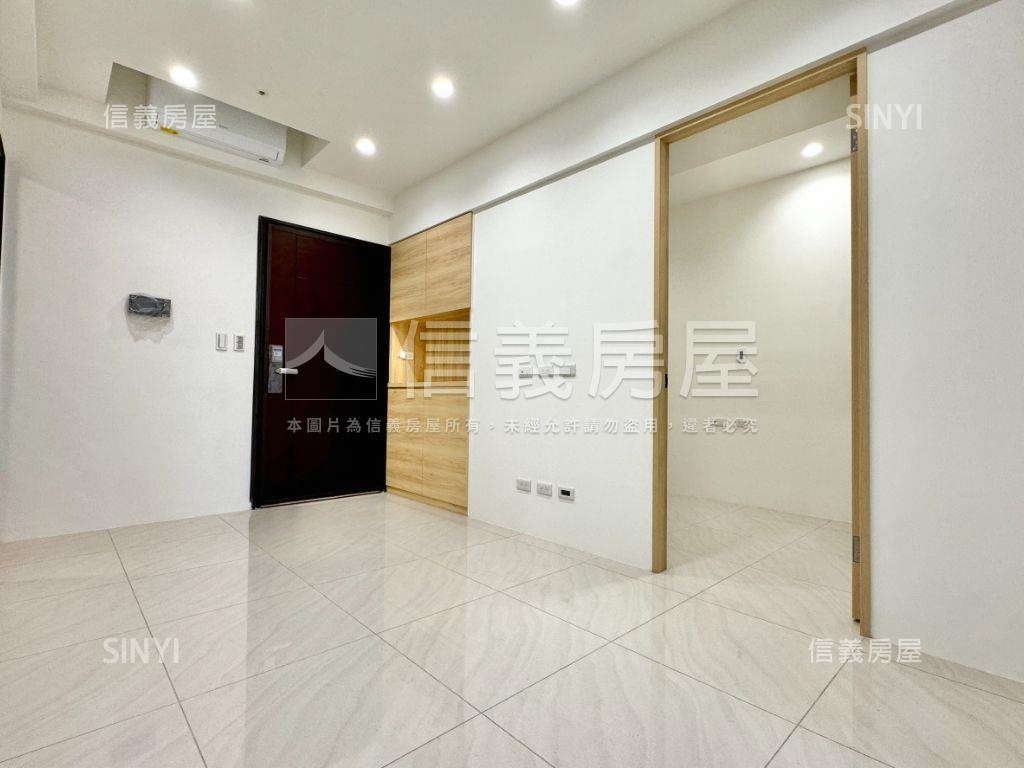 【美術館】首排三房平車房屋室內格局與周邊環境