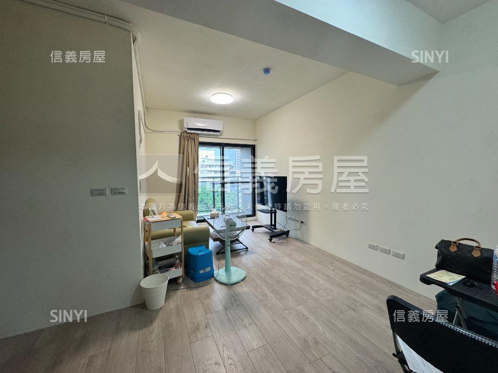 力天品儒方正兩房車位房屋室內格局與周邊環境