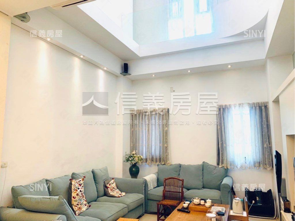 近科博館大面寬裝潢透天房屋室內格局與周邊環境