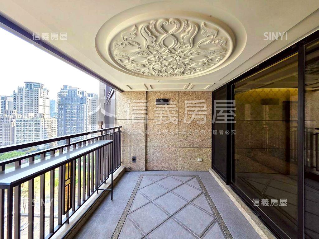 鄰歌劇院四房雙主臥裝潢戶房屋室內格局與周邊環境