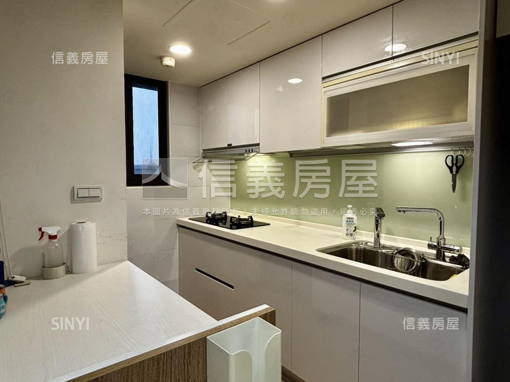 合展享青松邊間三房車房屋室內格局與周邊環境