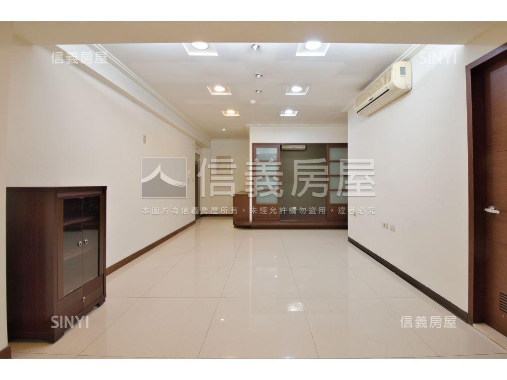 東門金華靜巷一樓三房車位房屋室內格局與周邊環境