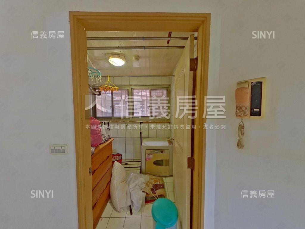 蛇來運轉層峰景觀您的江山房屋室內格局與周邊環境