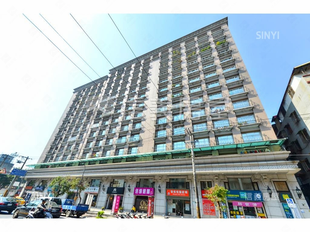 萬大線皇家˙挑高金店面房屋室內格局與周邊環境