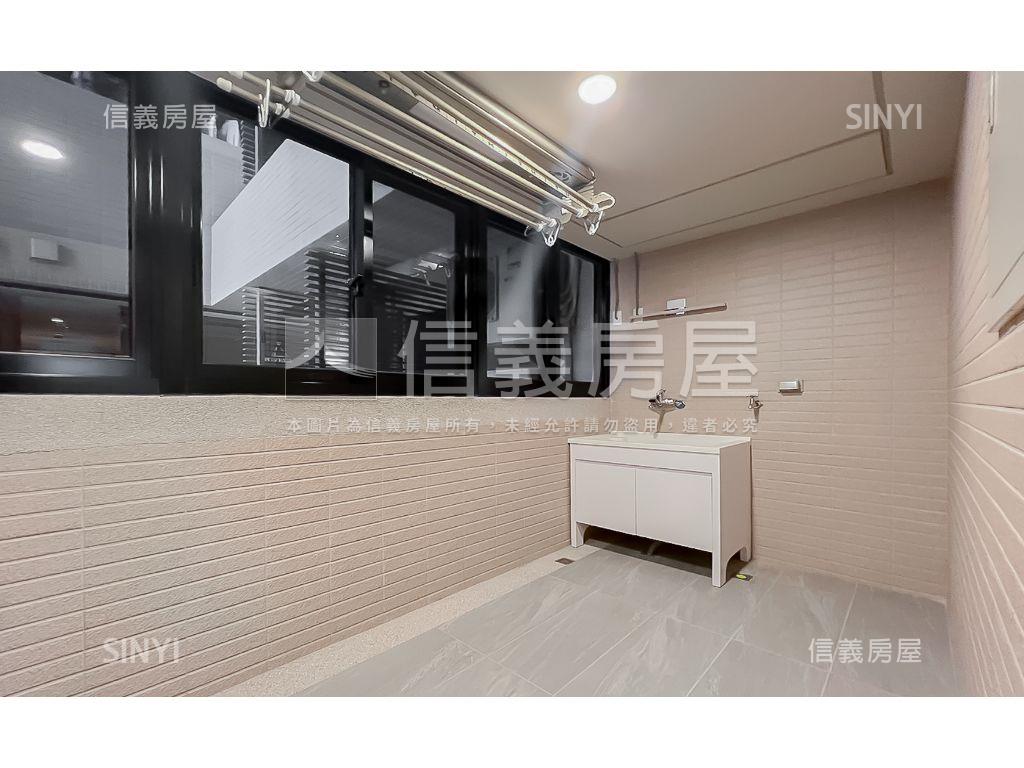 世界之匯１９Ａ三平面車位房屋室內格局與周邊環境