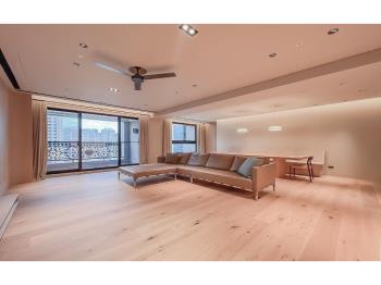 世界之匯１９Ａ三平面車位