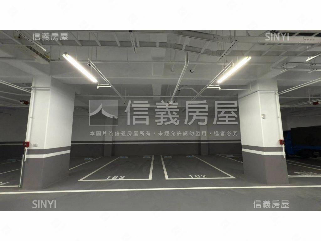昭揚天寬稀有高樓層房屋室內格局與周邊環境