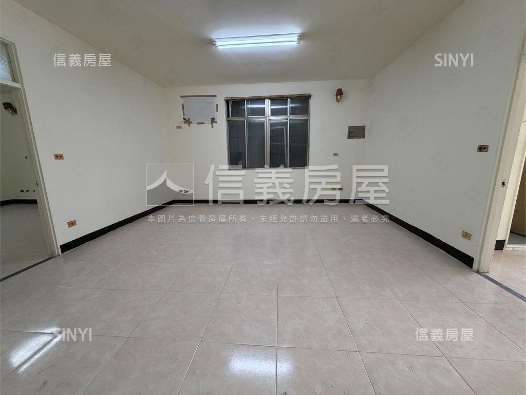 建國國小旁捷運三樓大公寓房屋室內格局與周邊環境