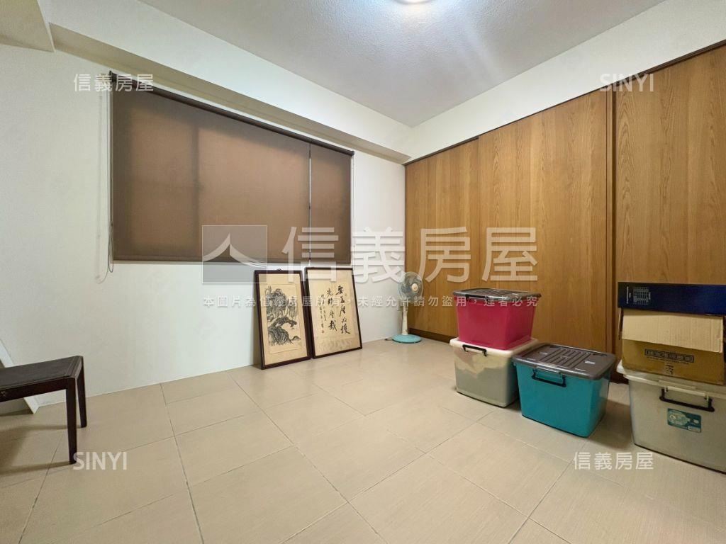南科｜輕屋齡傳統透天房屋室內格局與周邊環境