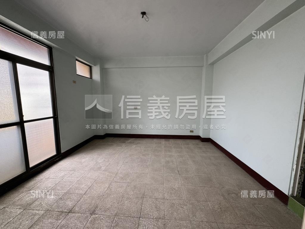 近火車站大地坪透天房屋室內格局與周邊環境