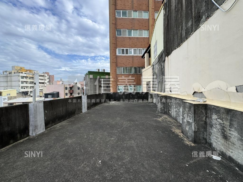 近火車站大地坪透天房屋室內格局與周邊環境