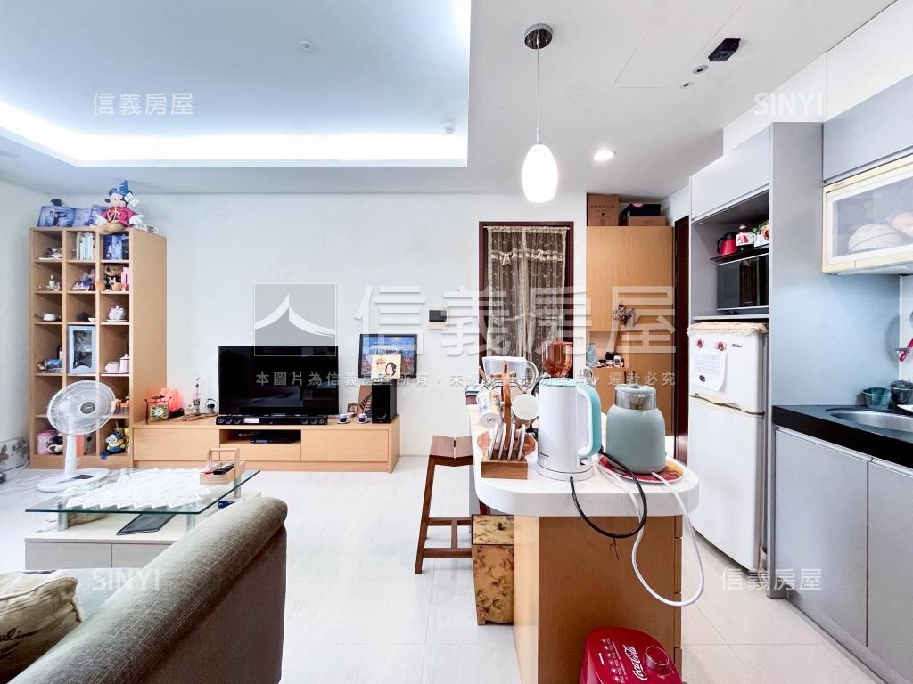 出價談！捷運２房２衛車位房屋室內格局與周邊環境