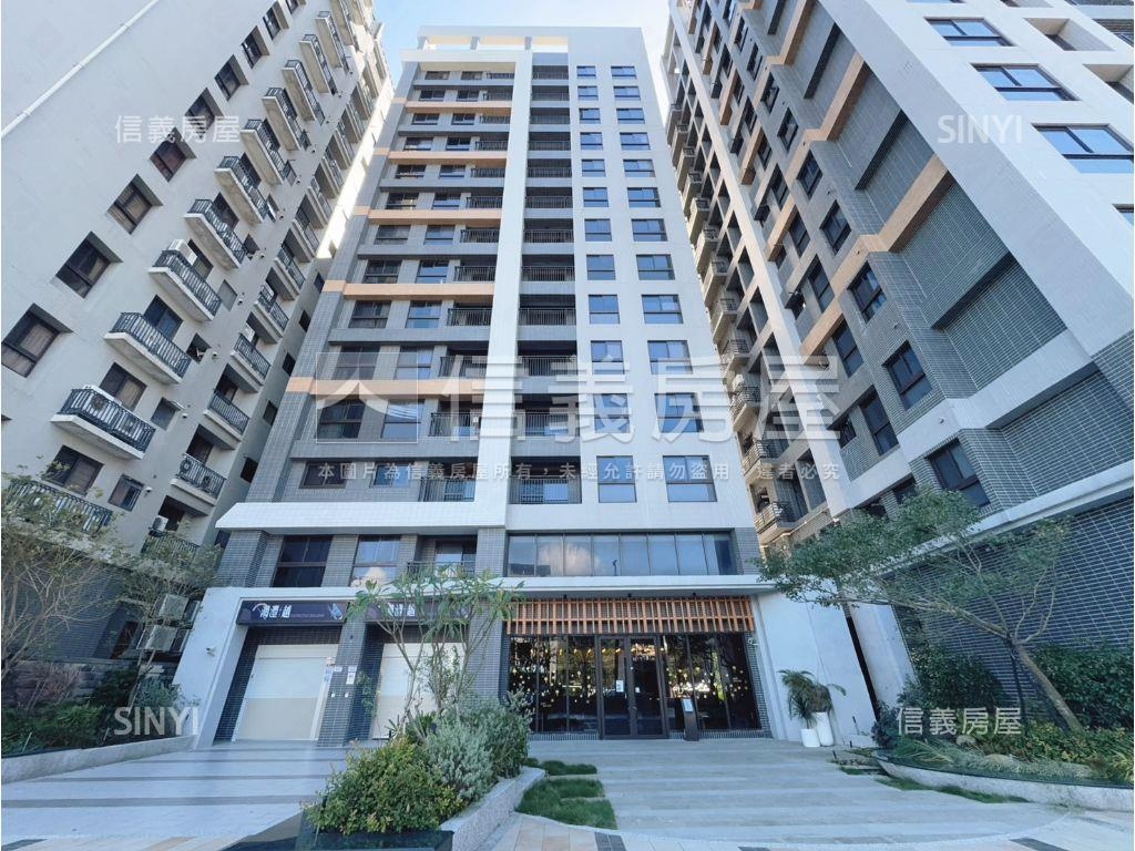 楊梅鴻灃越全新３房車位房屋室內格局與周邊環境