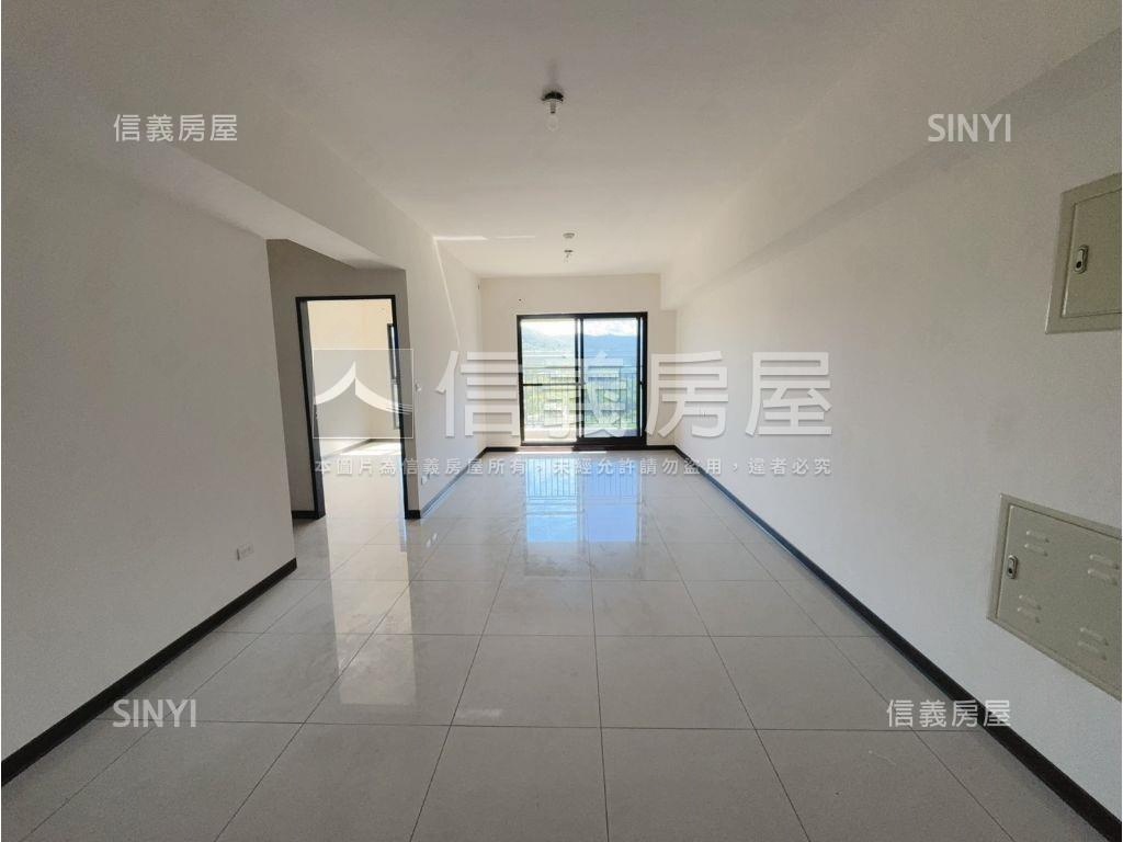 楊梅鴻灃越全新３房車位房屋室內格局與周邊環境