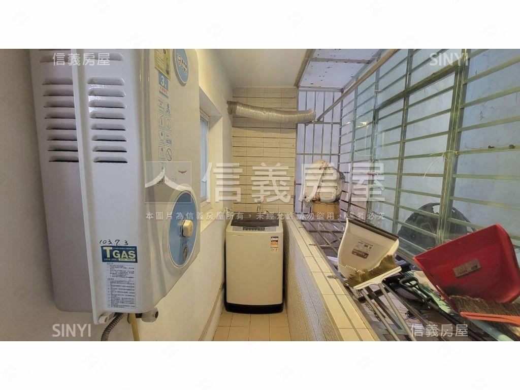 近科工館舒適三房２樓美寓房屋室內格局與周邊環境