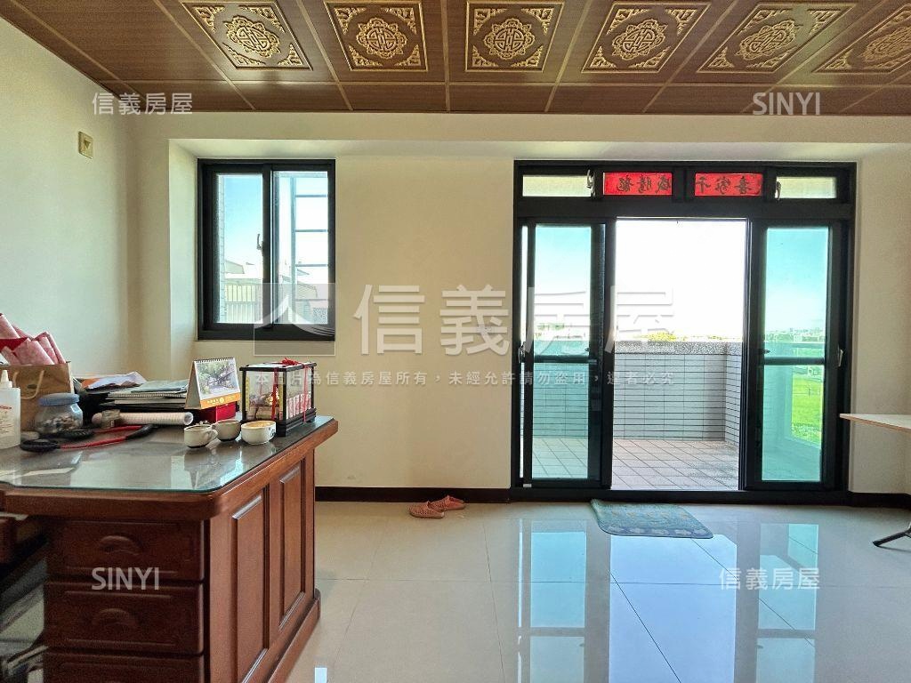 烏日溪南邊間別墅房屋室內格局與周邊環境