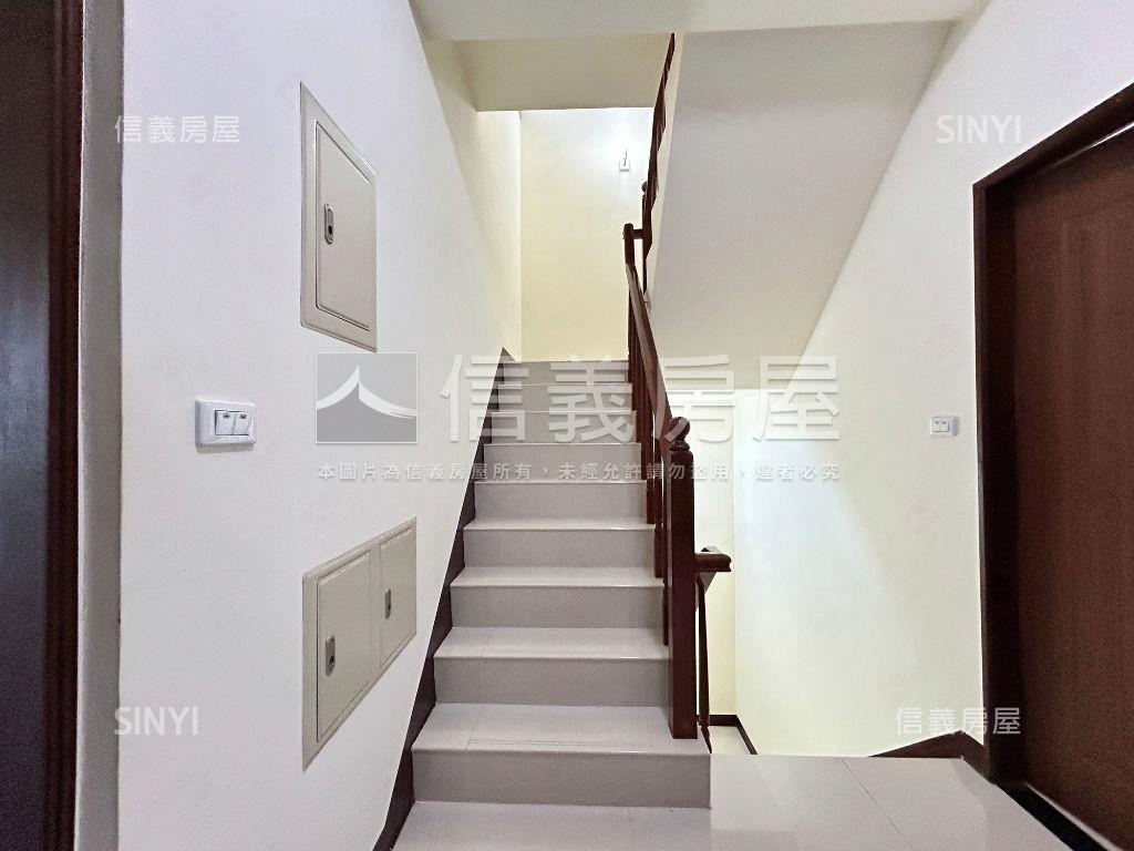 烏日溪南邊間別墅房屋室內格局與周邊環境
