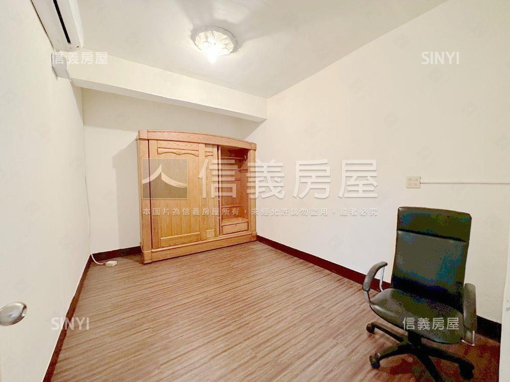 明亮近新埔捷運三房房屋室內格局與周邊環境