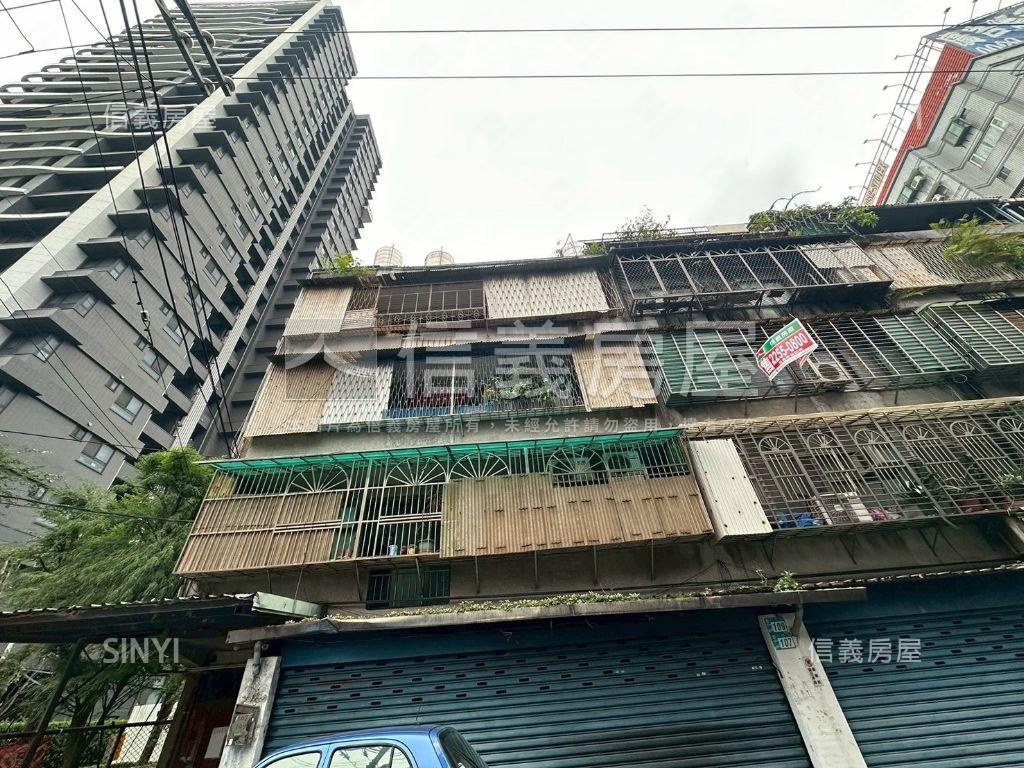 明亮近新埔捷運三房房屋室內格局與周邊環境