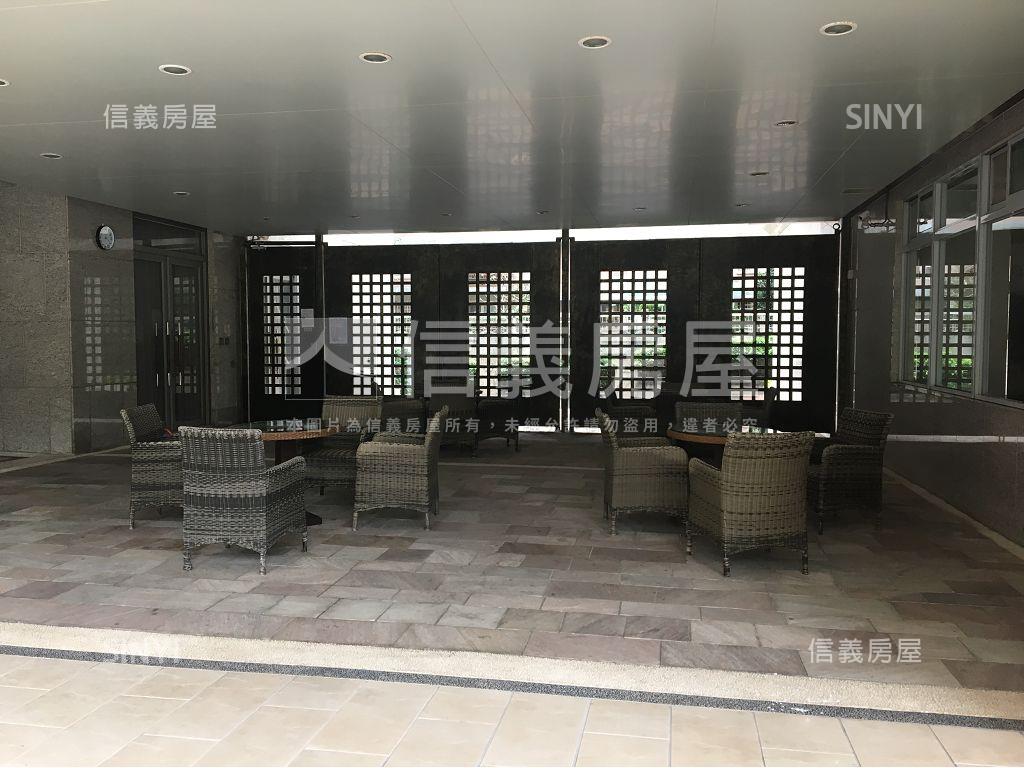 尚海面中庭採光佳房屋室內格局與周邊環境