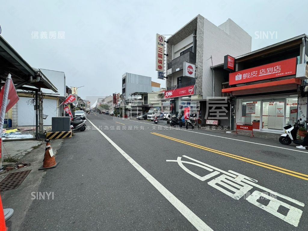 東區面寬約１２米方正土地房屋室內格局與周邊環境