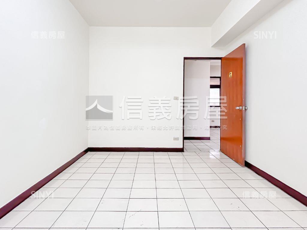 寧靜莊敬名人巷四房房屋室內格局與周邊環境