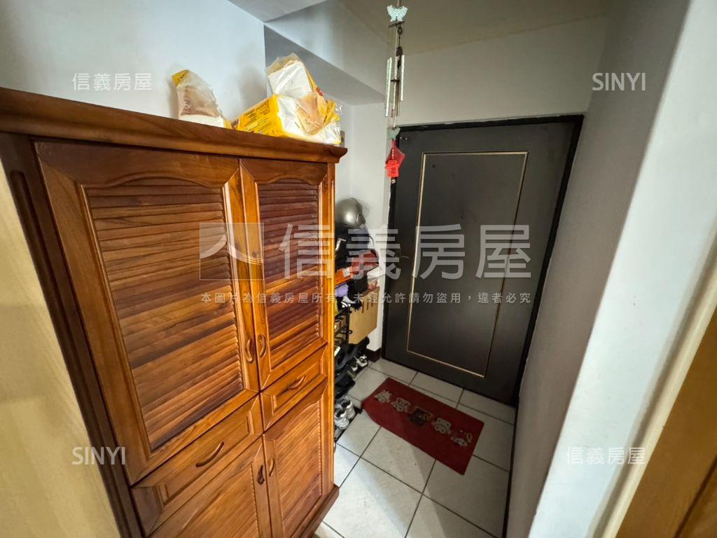 專任☆領袖王朝優質三房房屋室內格局與周邊環境