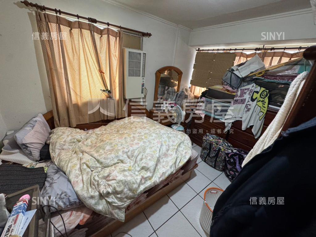 專任☆領袖王朝優質三房房屋室內格局與周邊環境