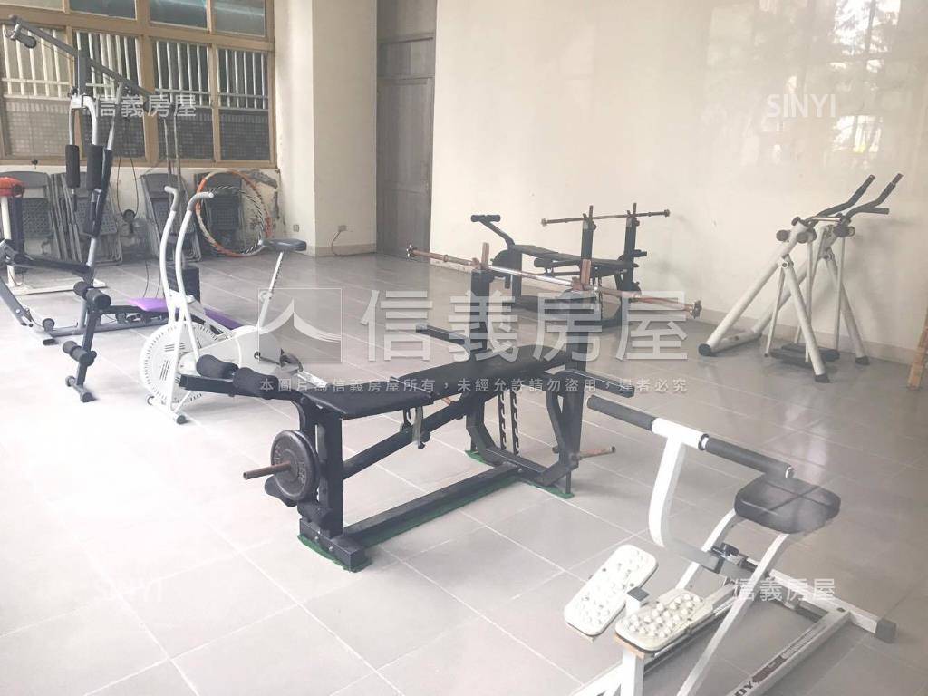 專任☆領袖王朝優質三房房屋室內格局與周邊環境