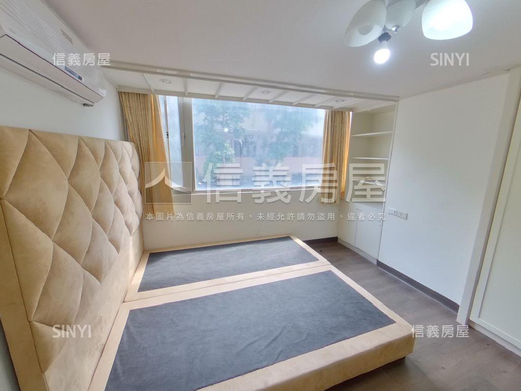 松園富堡附車位房屋室內格局與周邊環境