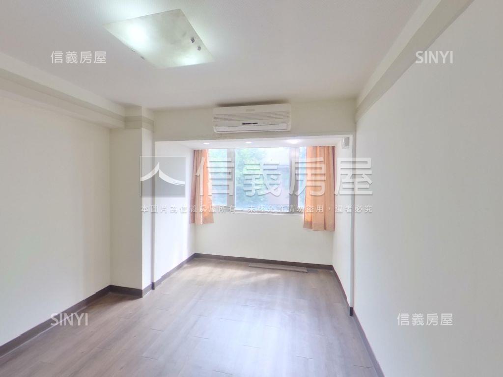松園富堡附車位房屋室內格局與周邊環境