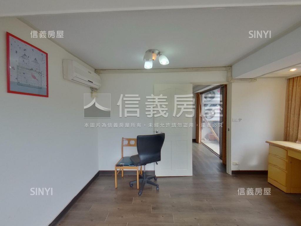 松園富堡附車位房屋室內格局與周邊環境