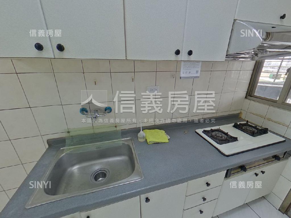 大明商圈三房附車位房屋室內格局與周邊環境