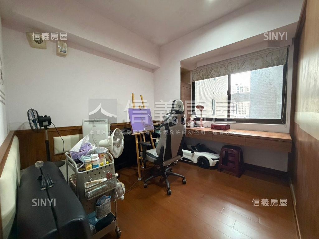 鳳翔大空間採光佳房屋室內格局與周邊環境