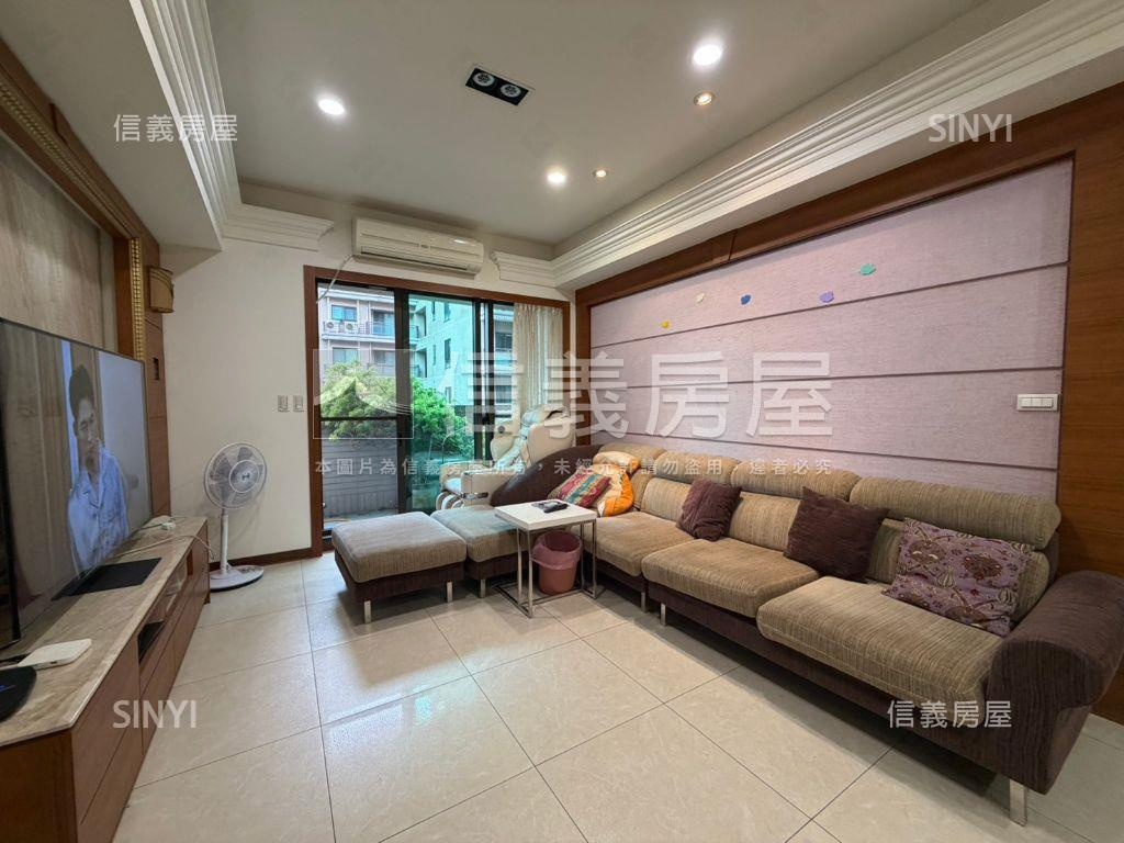 鳳翔大空間採光佳房屋室內格局與周邊環境