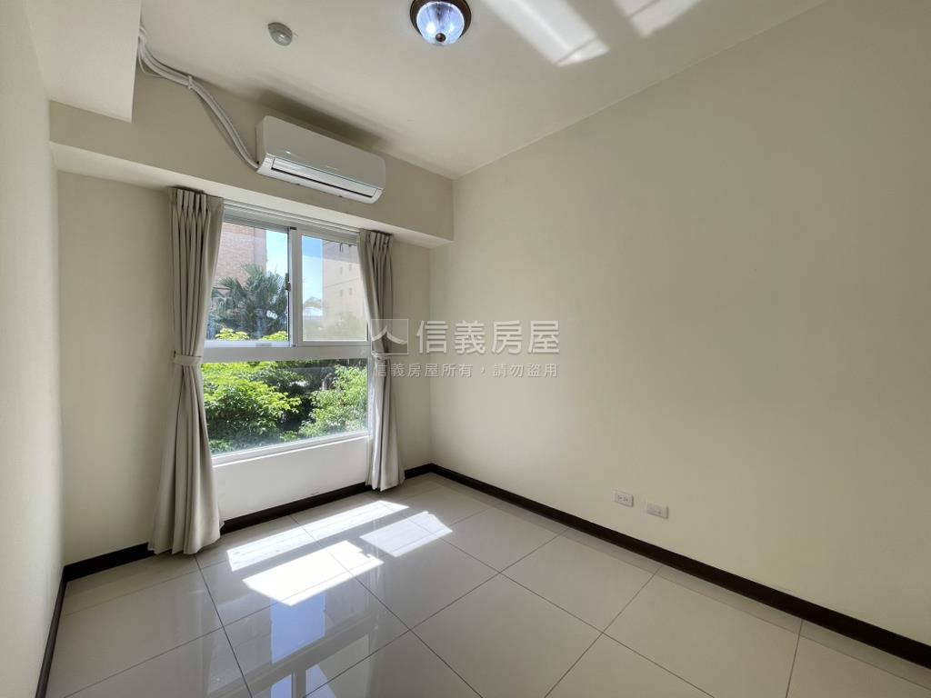 ＭＭ２１綠景三房雙車位房屋室內格局與周邊環境