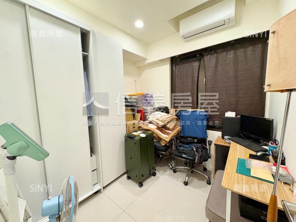 中和捷運‧世界Ｖ１景觀戶房屋室內格局與周邊環境