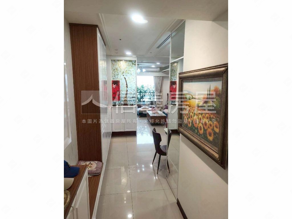 富宇四房雙主臥視野戶房屋室內格局與周邊環境