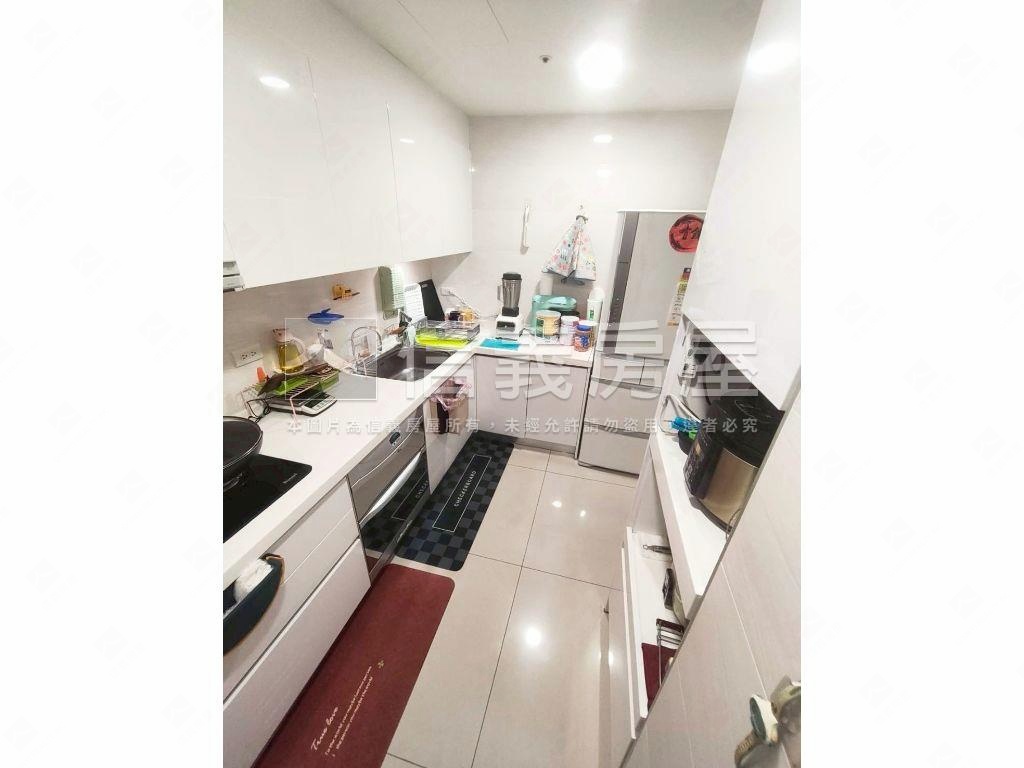 富宇四房雙主臥視野戶房屋室內格局與周邊環境