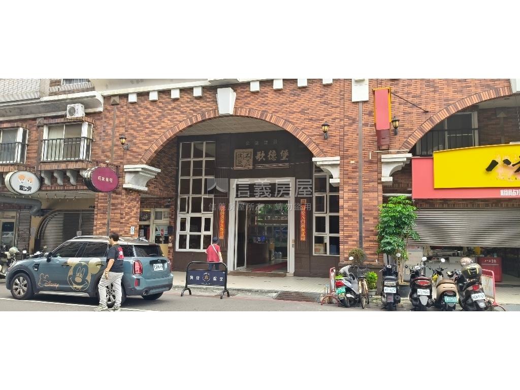 南區２房平面車位稀有釋出房屋室內格局與周邊環境
