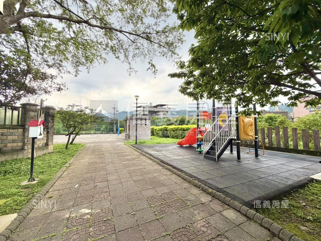 旺族名邸•溫馨三房房屋室內格局與周邊環境