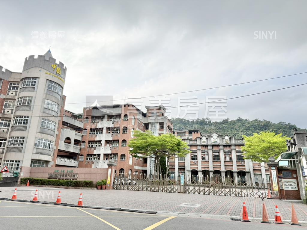 旺族名邸•溫馨三房房屋室內格局與周邊環境