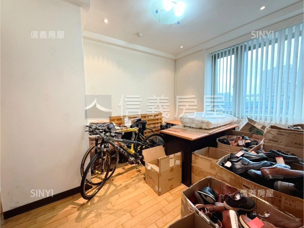 忠孝天廈高樓景觀大戶房屋室內格局與周邊環境