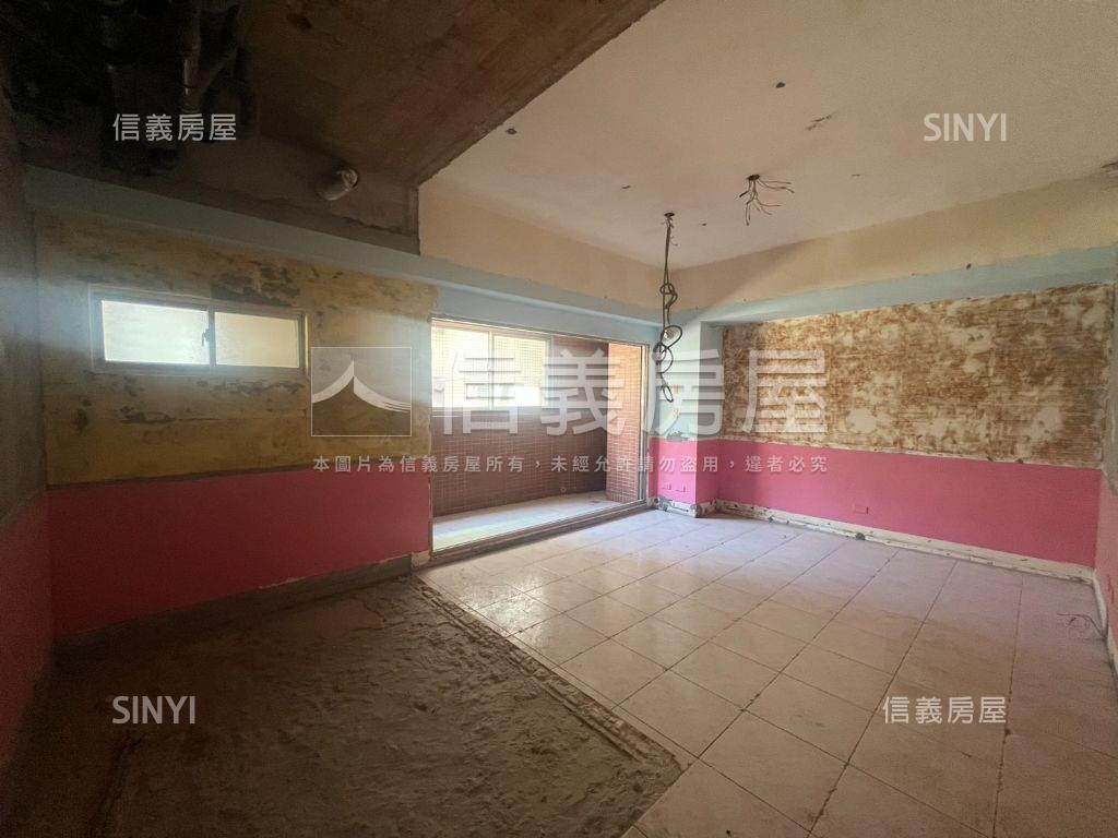 經典中正國寶參房屋室內格局與周邊環境