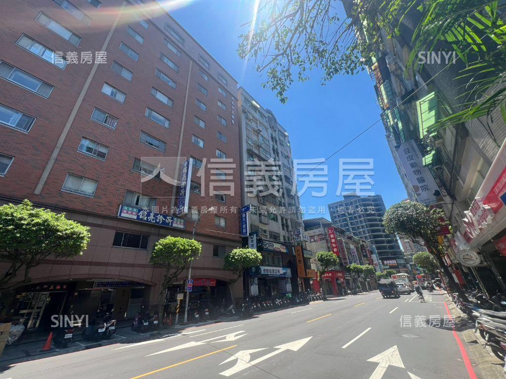 經典中正國寶參房屋室內格局與周邊環境